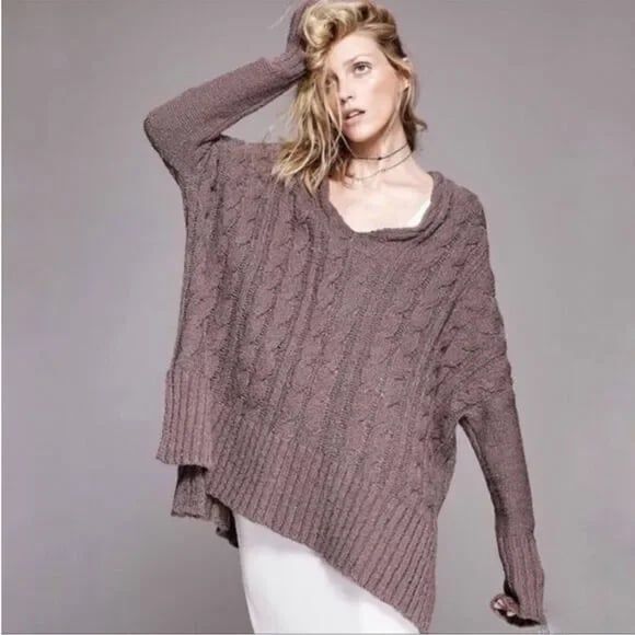 FREE PEOPLE | REVOLVE Taupe Easy V Cable Knit Oversized Sweater Women’s SZ small - Picture 1 of 8